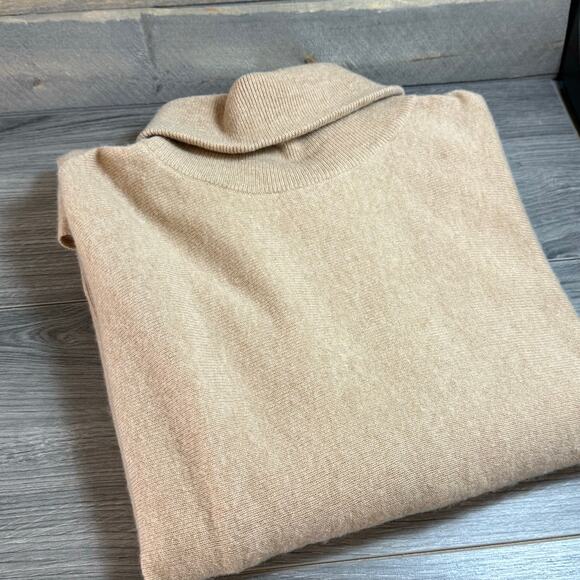 Garnet Hill Oversized Turtleneck Sweater Size M Merino Wool Cashmere QuietLuxury - Picture 9 of 16